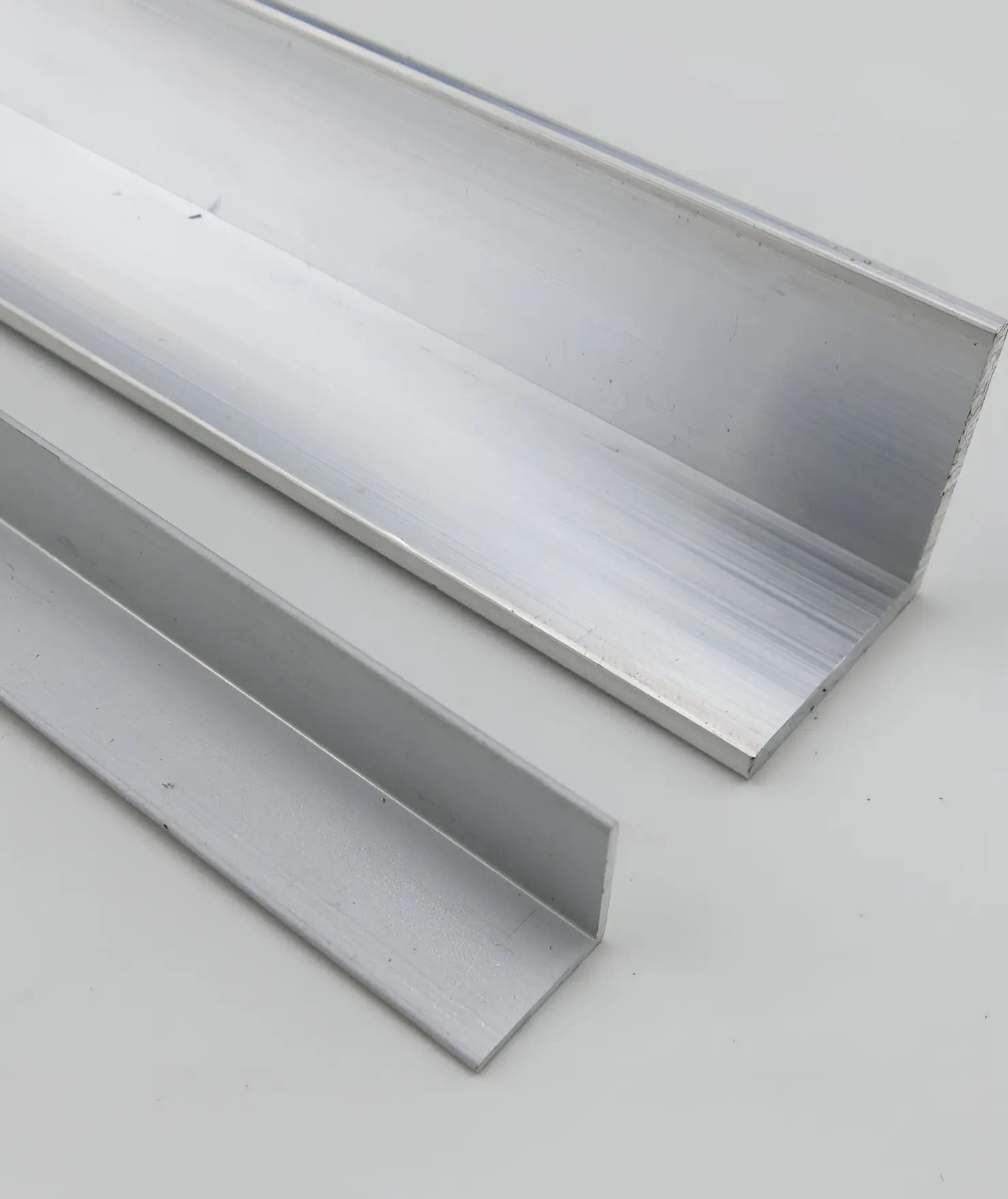 2017 Aluminium Angles